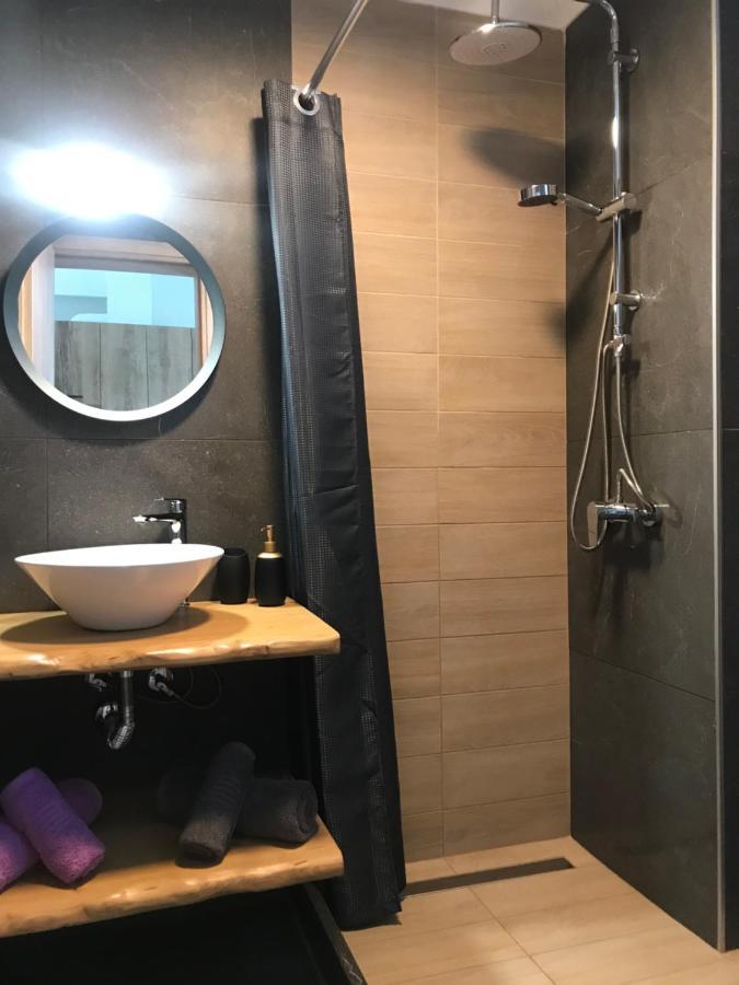 אספרובלטה Terra Holiday Homes-Marigold מראה חיצוני תמונה